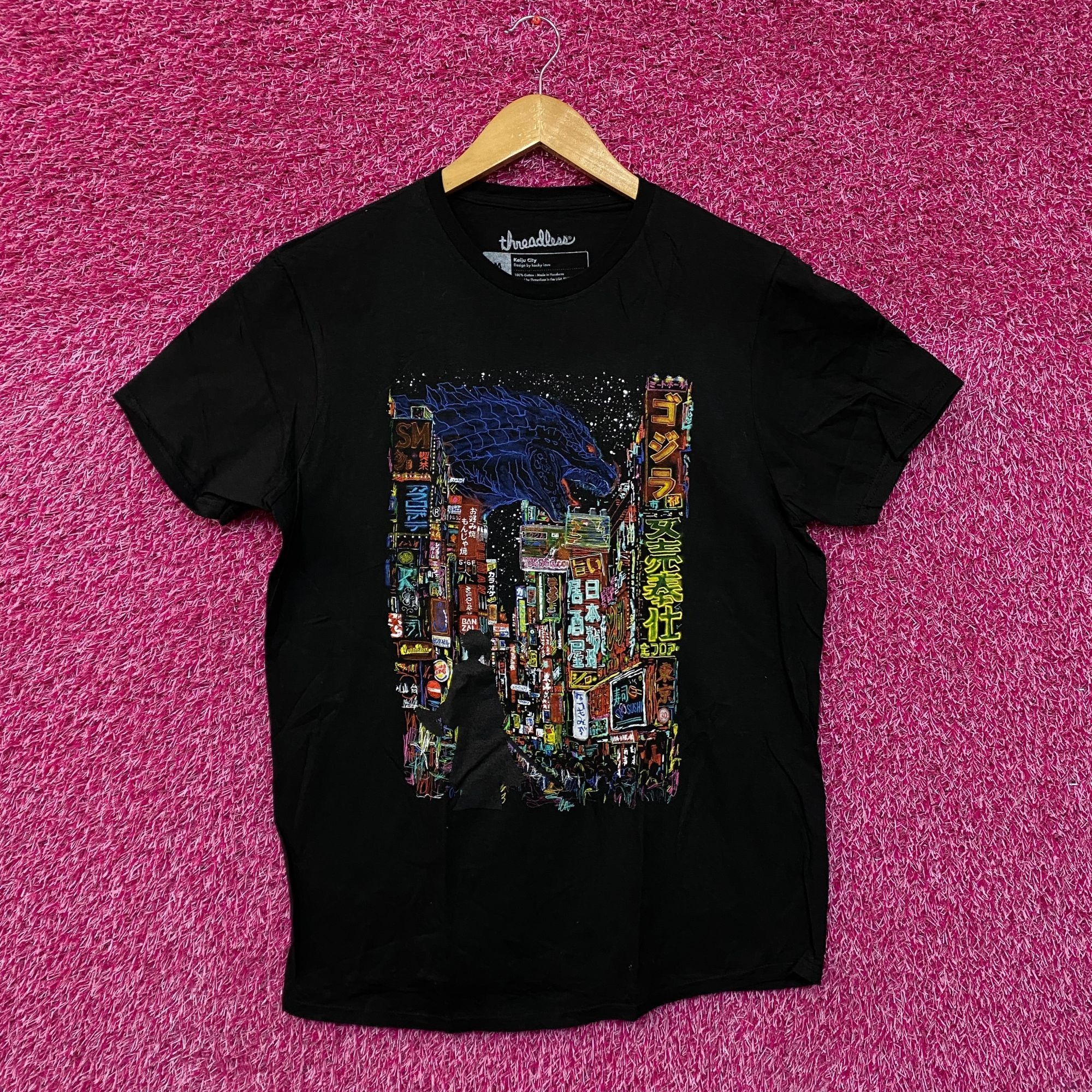 Anime × Other Kaiju city Tshirt size medium Size US M / EU 48-50 / 2 - 1 Thumbnail