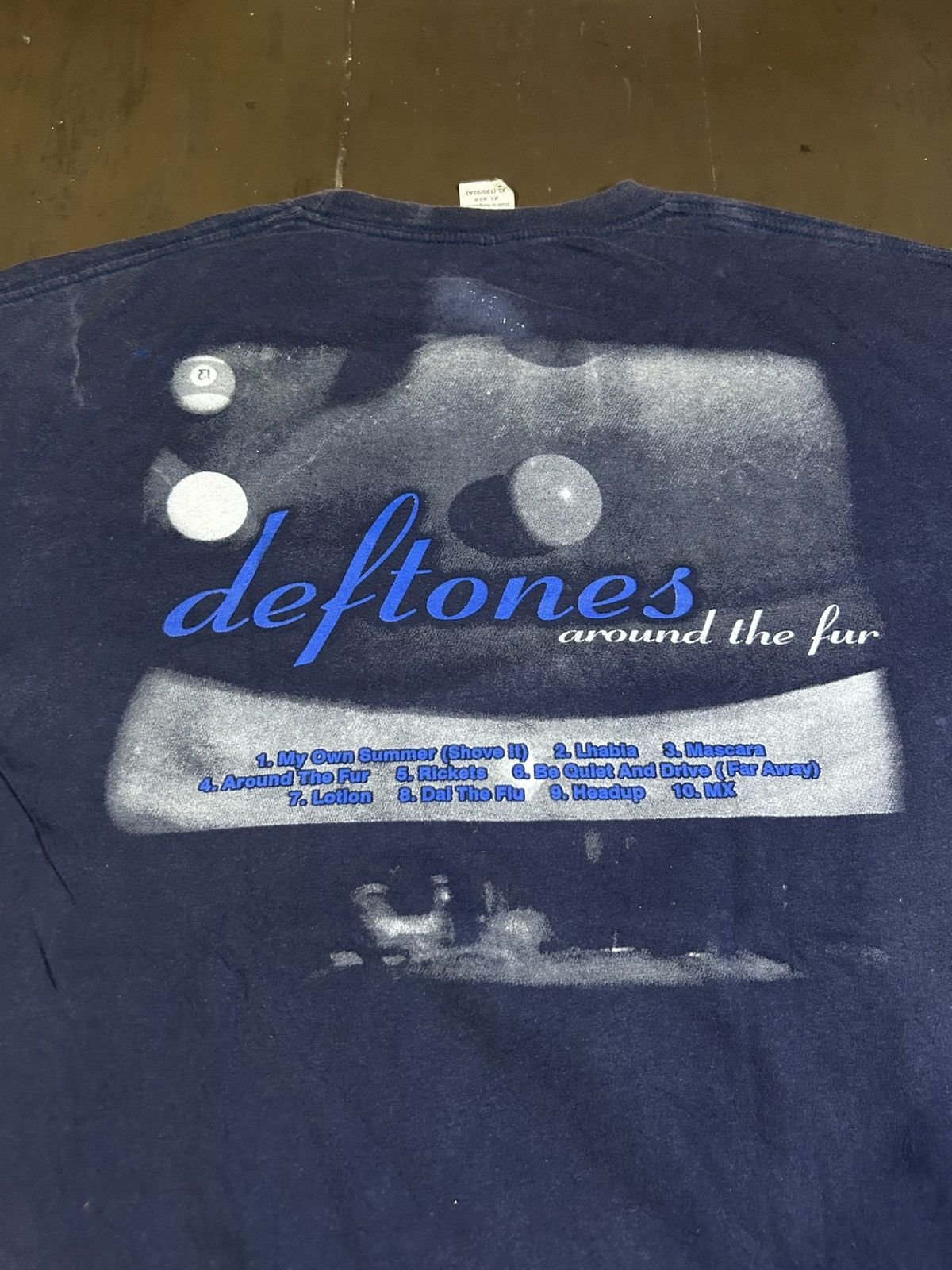Band Tees Deftones Around the Fur Parking Lot Bootleg T-shirt Size US XL / EU 56 / 4 - 5 Thumbnail