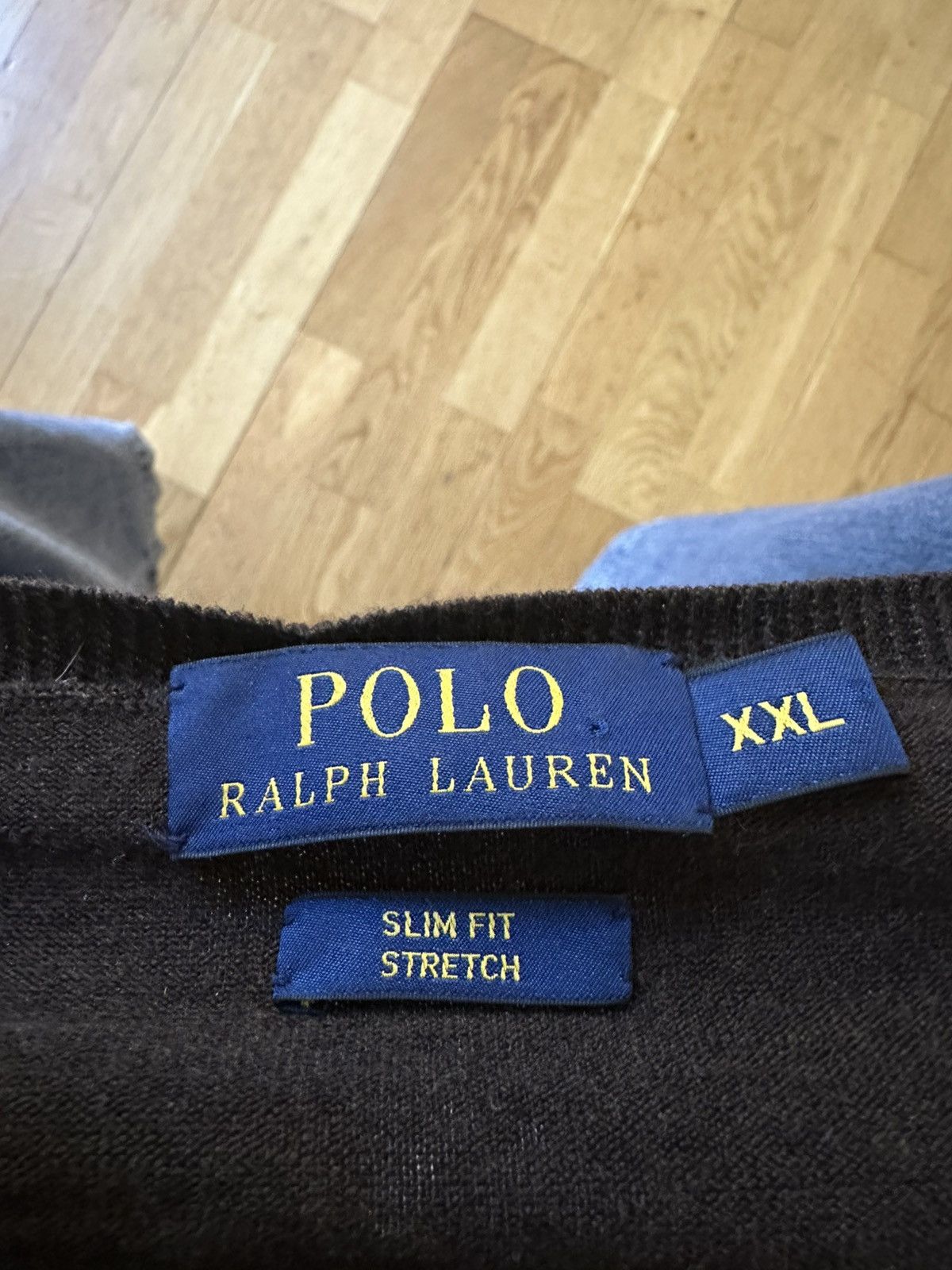 Polo Ralph Lauren Slim Fit Washable Wool V-Neck Jumper Polo Ralph Lauren Size US XXL / EU 58 / 5 - 2 Thumbnail