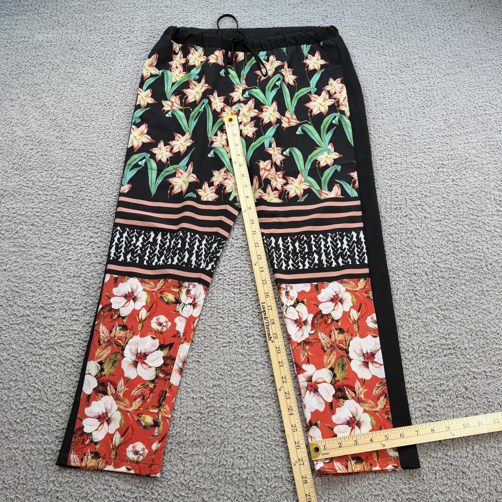 Clover Canyon Clover Canyon Floral Print Statement Pants Women M USA Made Size 32" / US 10 / IT 46 - 4 Thumbnail