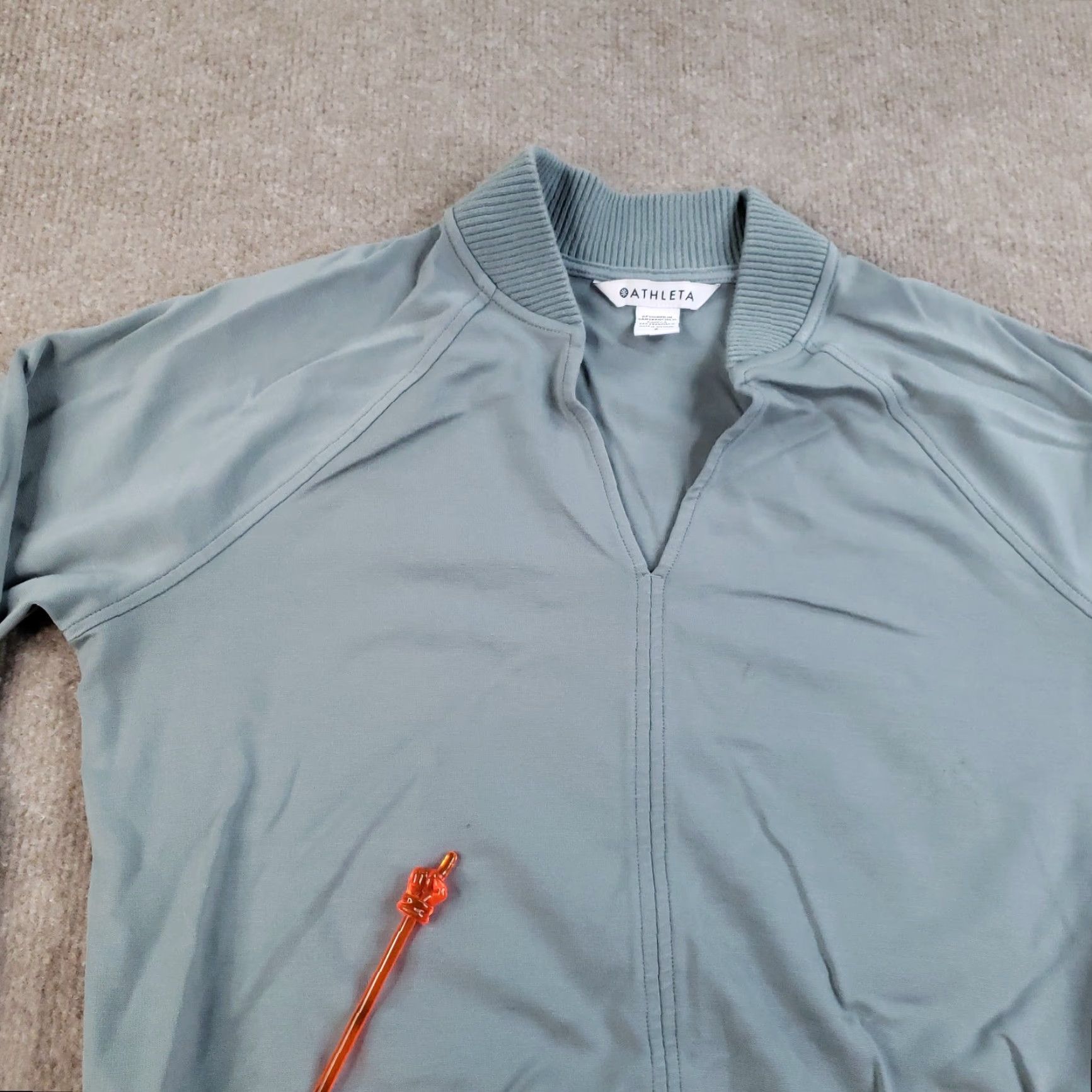 Athleta Athleta Sweatshirt Womens Small Green Pullover V-Neck Long Sleeve Size S / US 4 / IT 40 - 7 Thumbnail