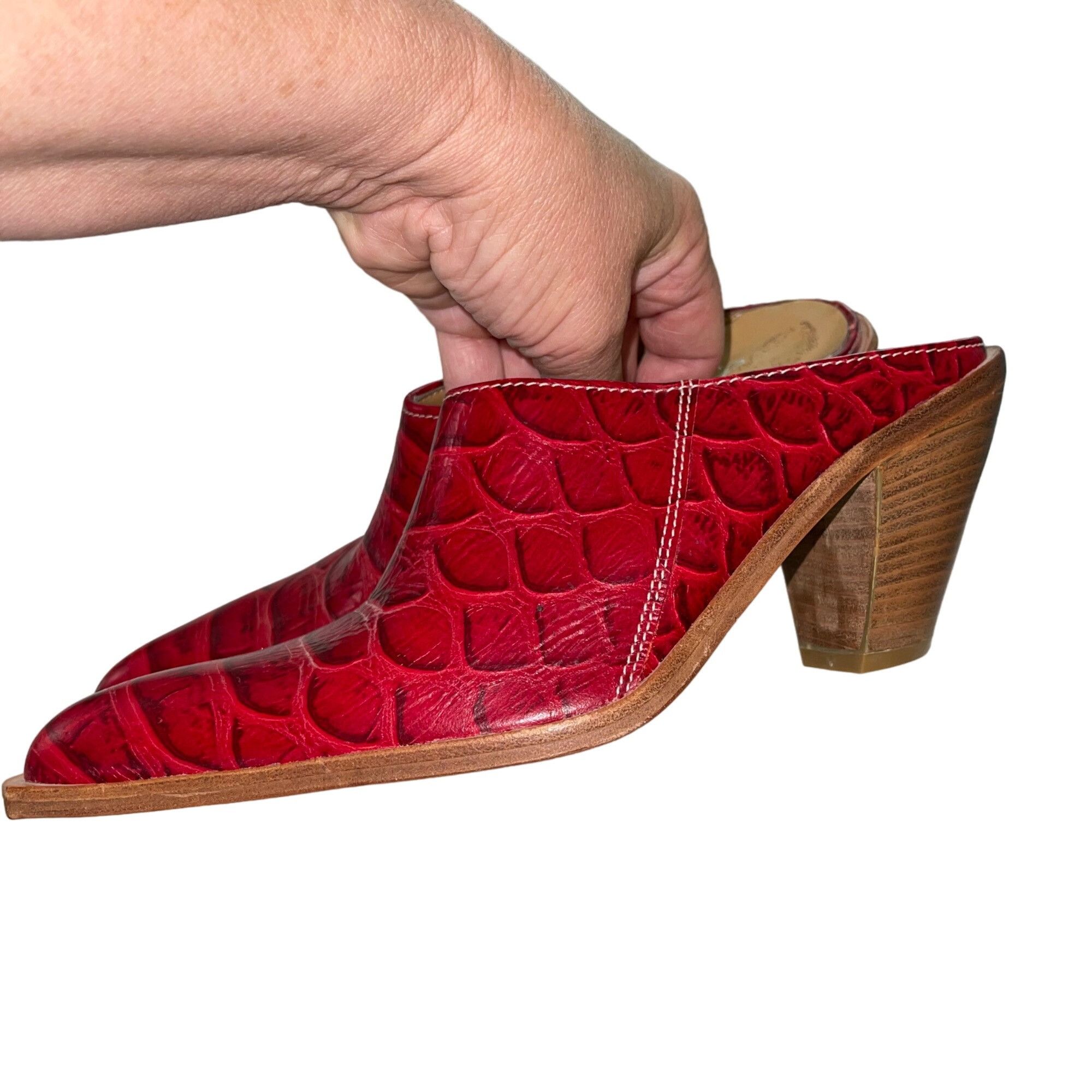Vintage Arianna Vintage Womens Mules Size 36 Red Leather Size US 6 / IT 36 - 5 Thumbnail