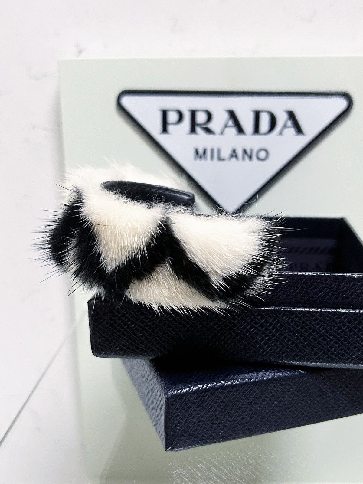 Prada Authentic Prada Rare Runway Mink Cream & Black Fur Bracelet Size ONE SIZE - 3 Thumbnail