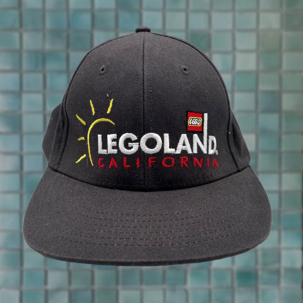 LEGO LEGO Hat Cap Mens Black Legoland California Eyelets Adjustable Snapback Baseball Cap Size ONE SIZE - 1 Thumbnail
