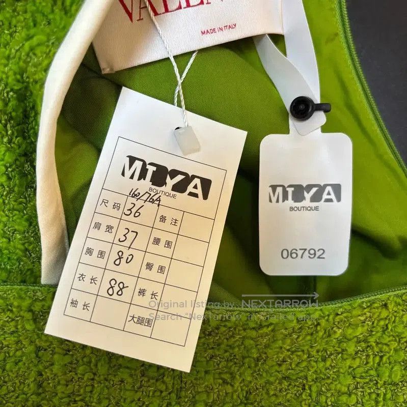 Valentino Valentino Green Women's Dress with Pocket Details . Size M / US 6-8 / IT 42-44 - 3 Thumbnail