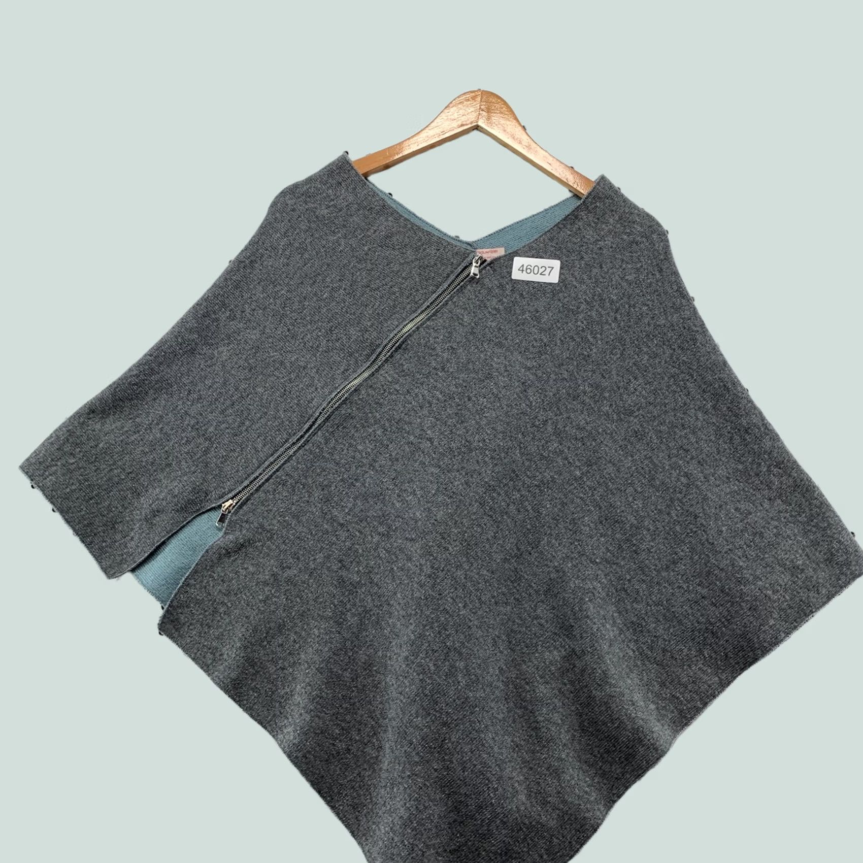 Vintage Nardi & Tagliaferri Italy Wool Sweater Poncho Womens One Size Gray Zipper Size ONE SIZE - 1 Thumbnail