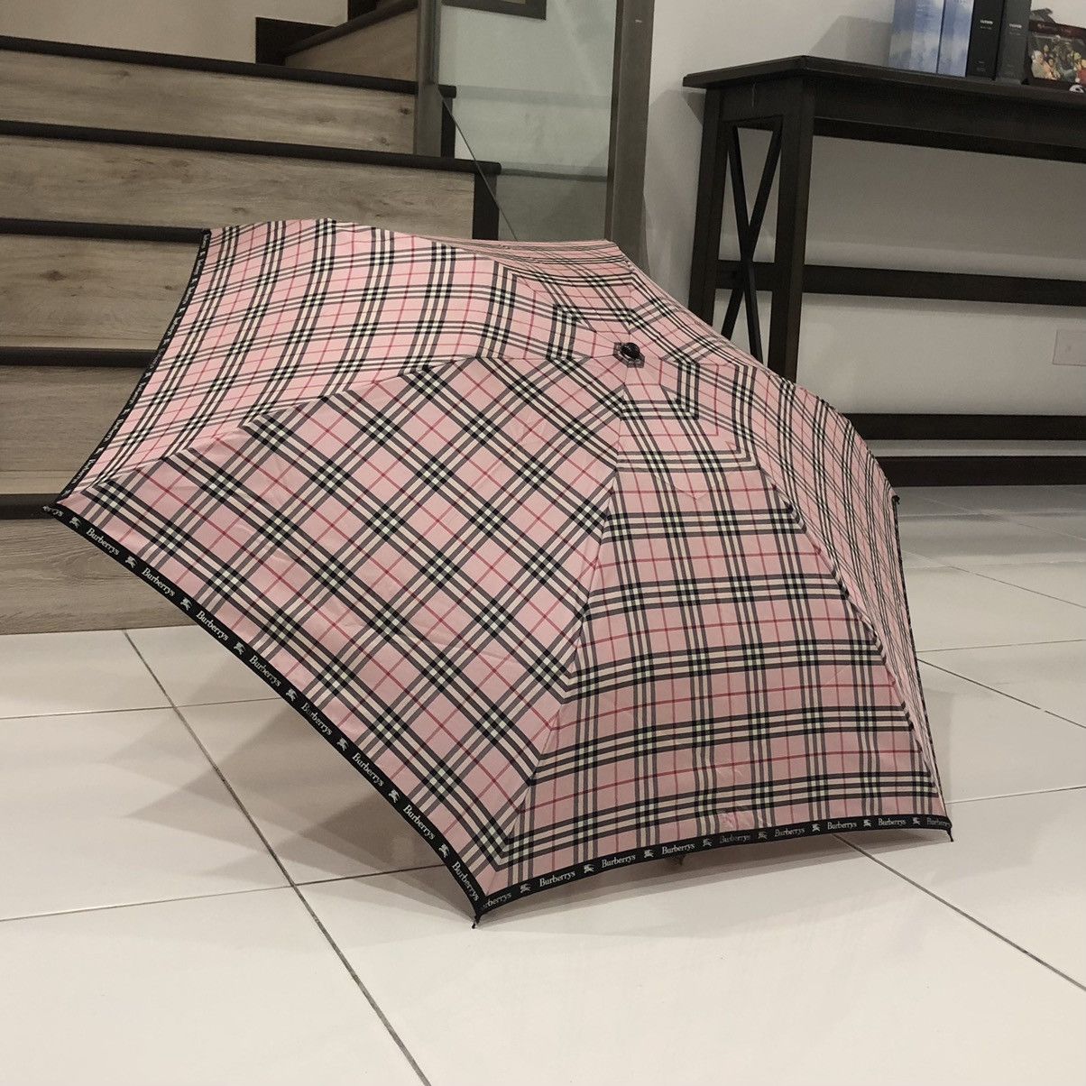 Burberry Burberry's Checked Novacheck Waterproof Folding Umbrella Size ONE SIZE - 1 Thumbnail