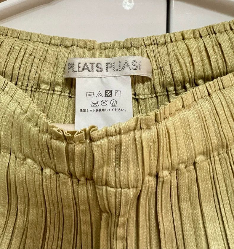 Issey Miyake Issey Miyake size:2 Yellow pleated puff pants Size 23" - 7 Thumbnail