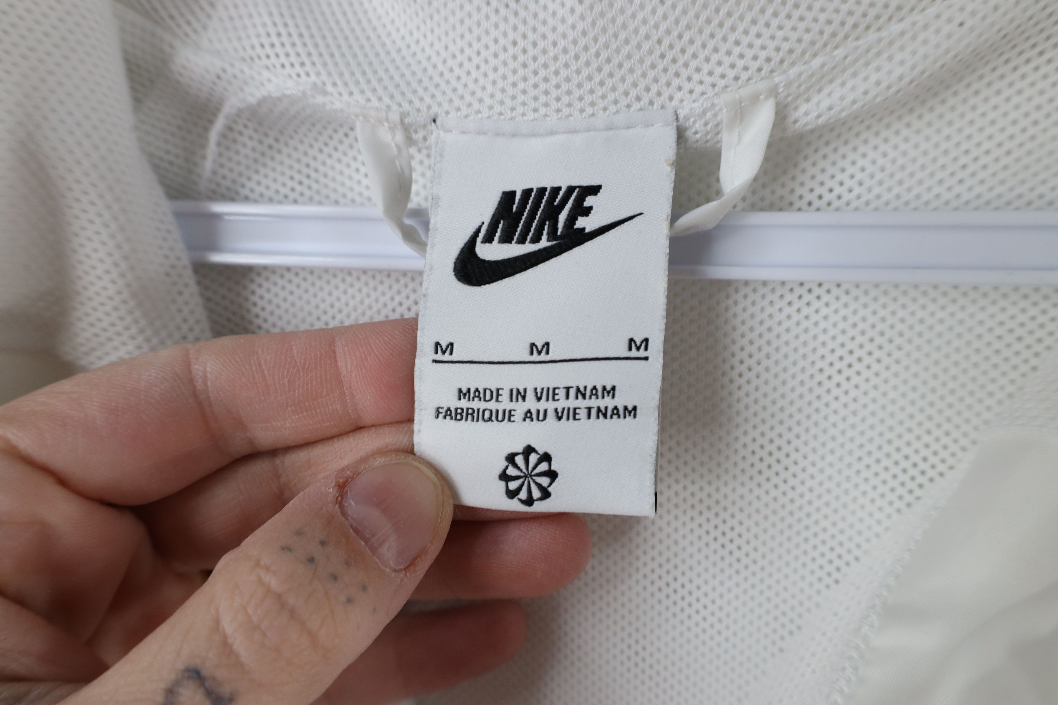 Nike × Vintage Nike Sportswear Lined Hooded Windrunner Windbreaker Jacket Size US M / EU 48-50 / 2 - 7 Thumbnail