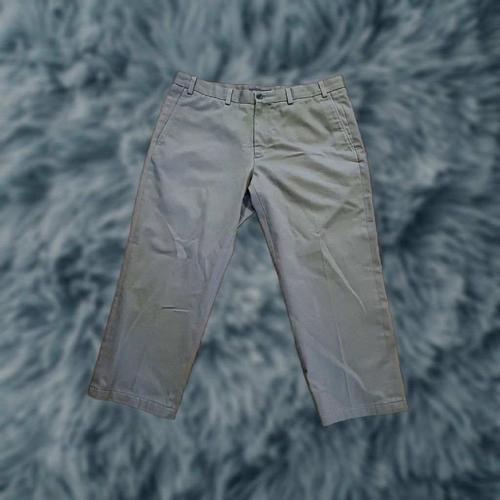 Eddie Bauer Eddie Bauer Pants Chino Flat Front 38 Regular Brown Cotton Wrinkle Free Classic Fit Mens Size US 38 / EU 54 - 1 Thumbnail