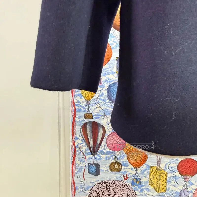 Prada Prada Women's Multi-Colored Wool Jacket. Size S / US 4 / IT 40 - 5 Thumbnail