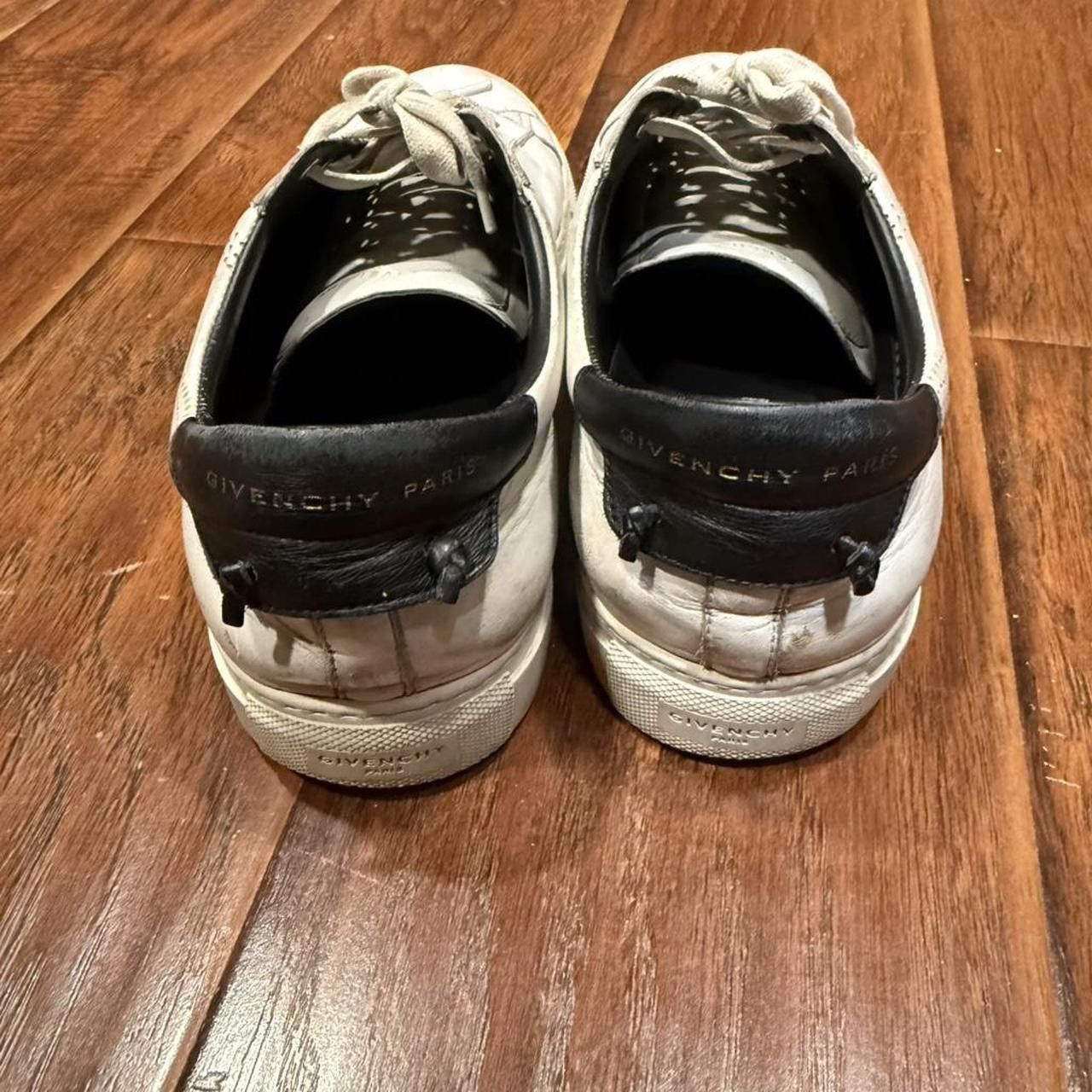 Givenchy Givenchy Urban Street Low Top Leather Sneakers Size 43 Size US 10 / EU 43 - 5 Thumbnail