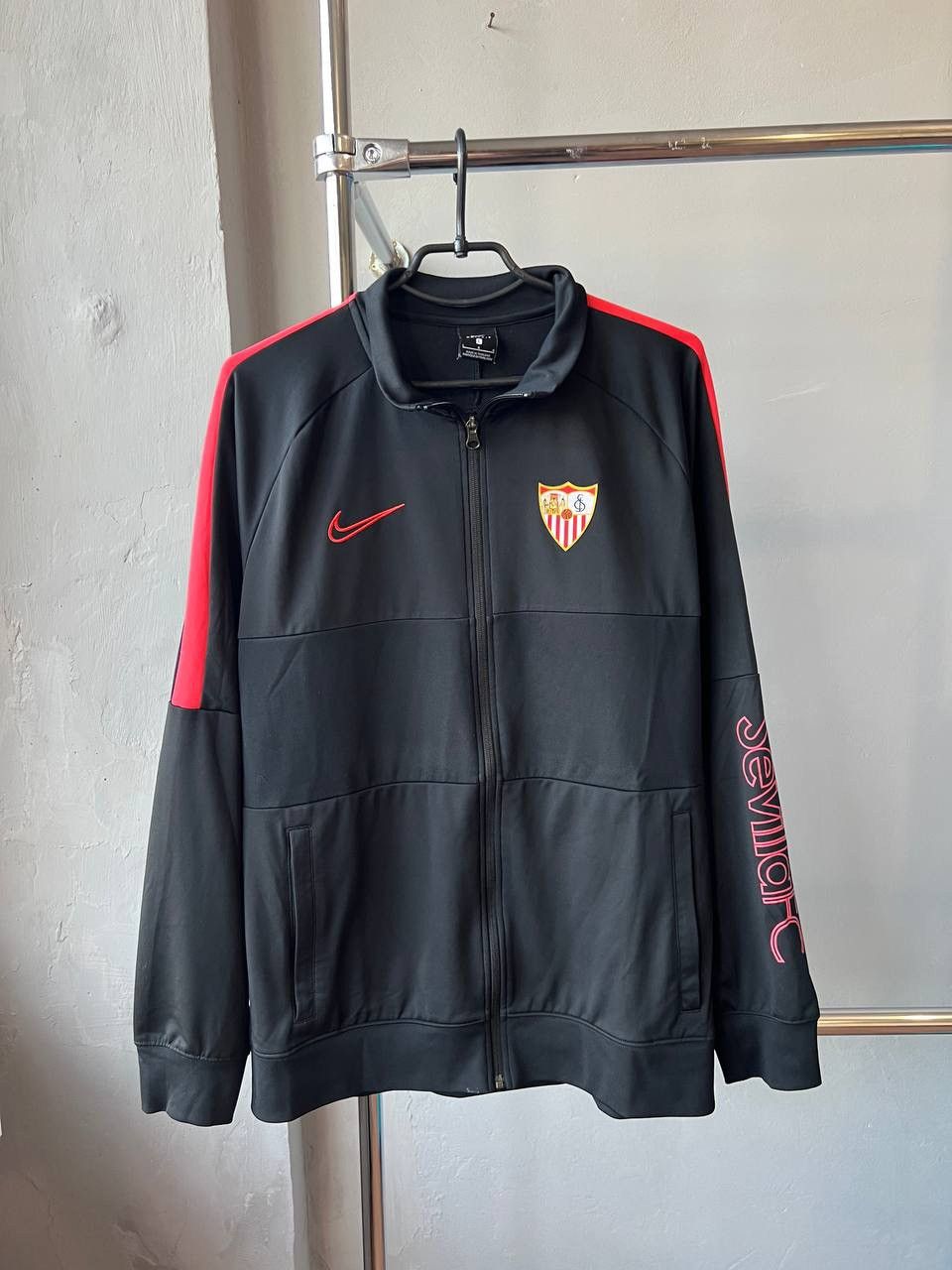 Nike 2019/20 SEVILLA FC TRAINING TRACK FOOTBALL SOCCER JACKET L Size US L / EU 52-54 / 3 - 2 Thumbnail
