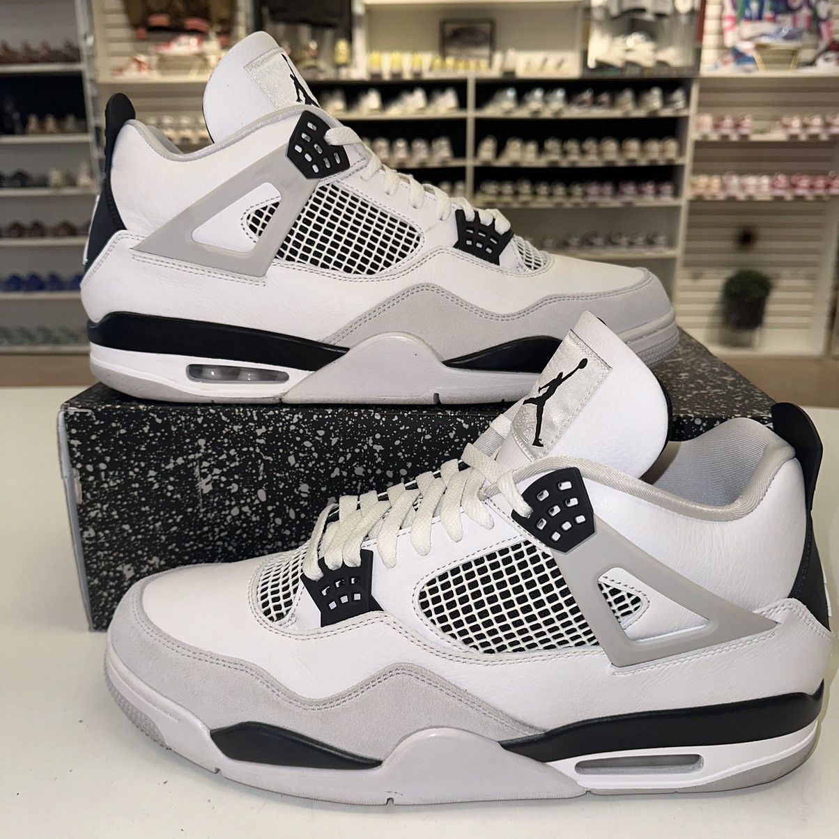 Jordan Brand × Nike Size 14 - Jordan 4 Retro Mid Military Black Size US 14 / EU 47 - 1 Thumbnail