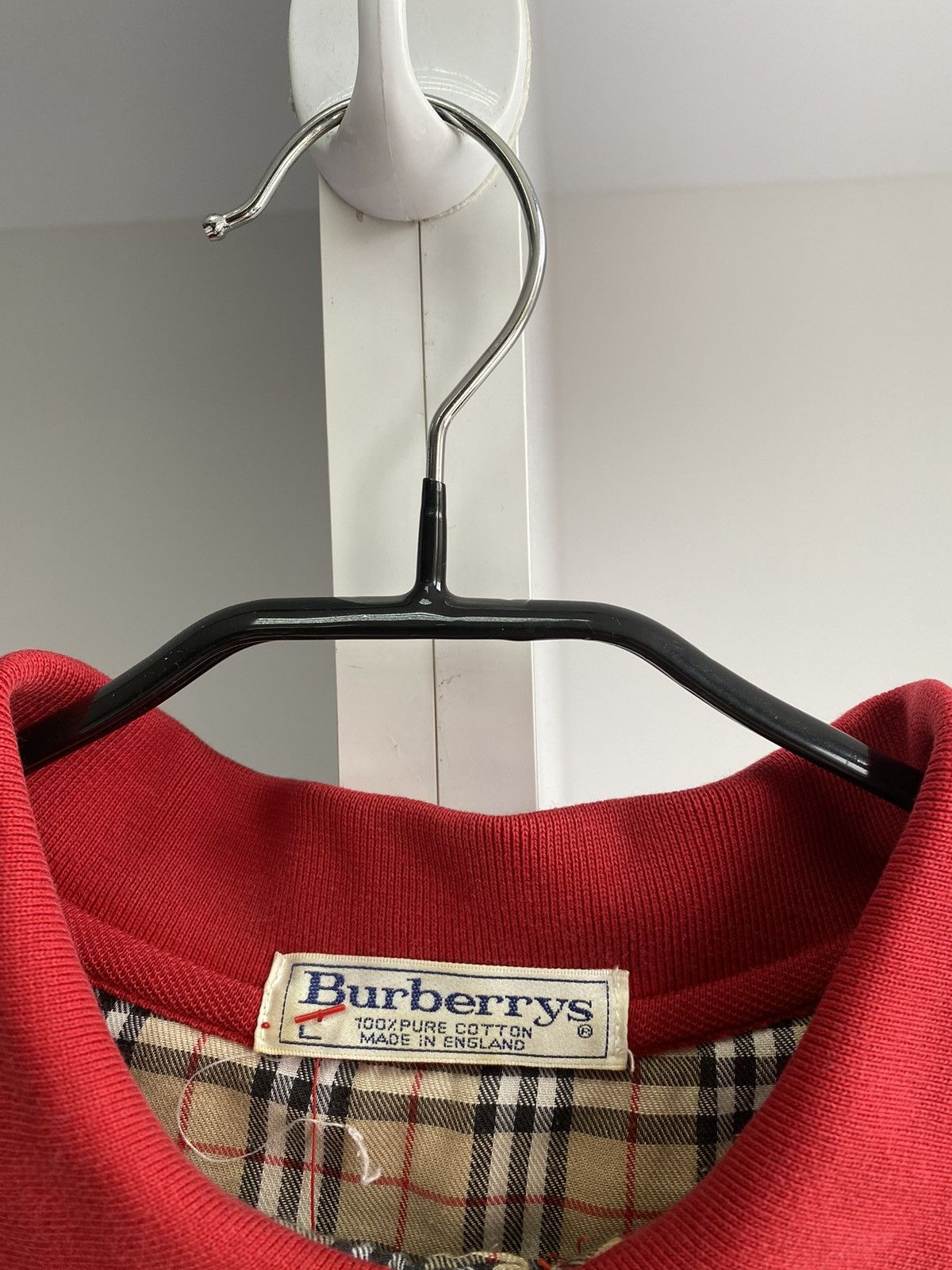 Burberry × Vintage Vintage Burberry Red Luxury Polo T-Shirt Size US L / EU 52-54 / 3 - 7 Thumbnail