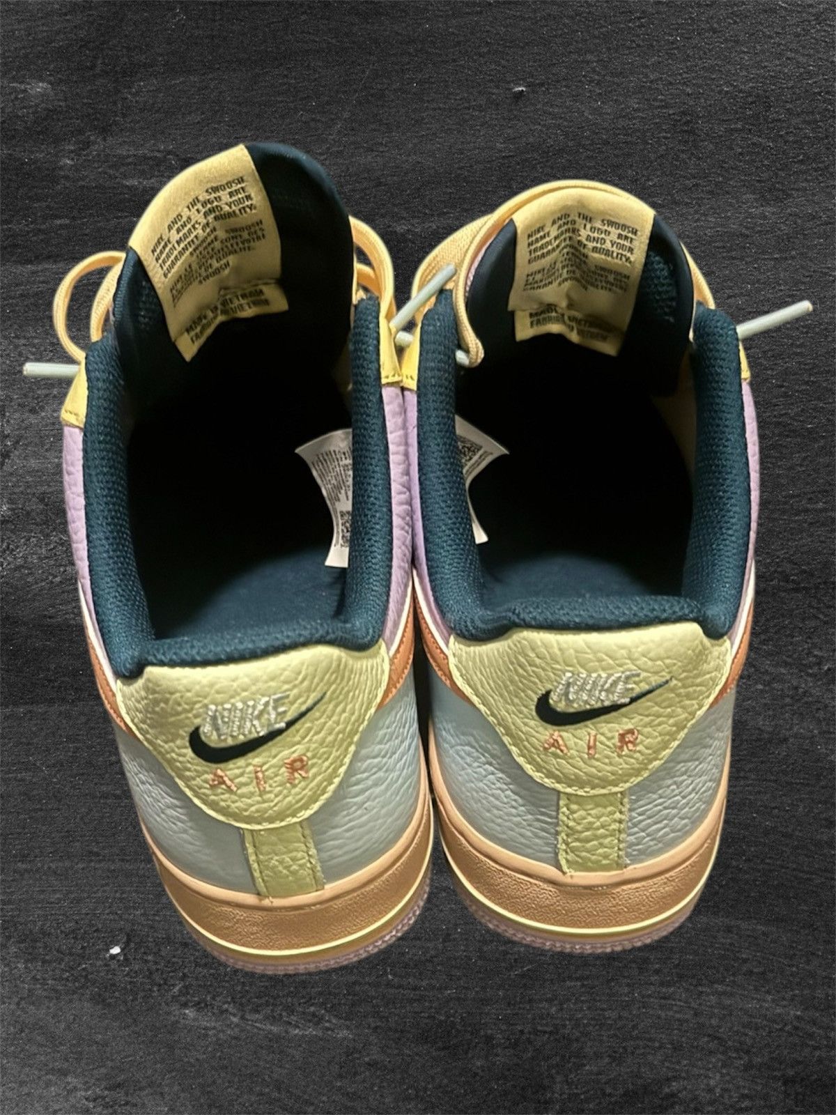 Nike Nike Air Force 1 Low Size US 8 / EU 41 - 4 Thumbnail