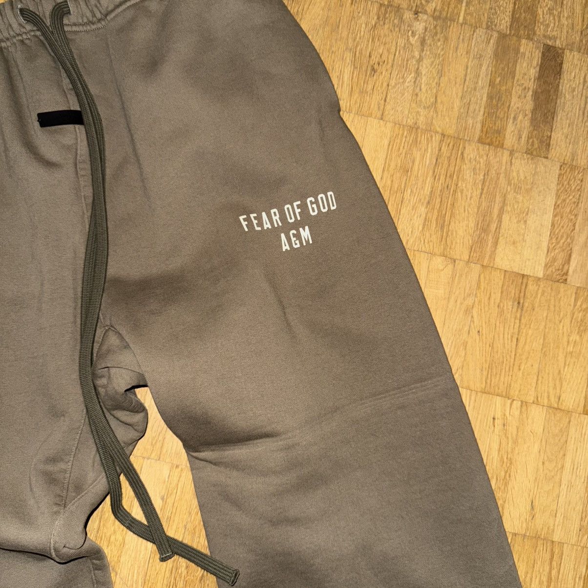 Fear of God Fear of God Essentials Sweatpants Size US 30 / EU 46 - 2 Thumbnail