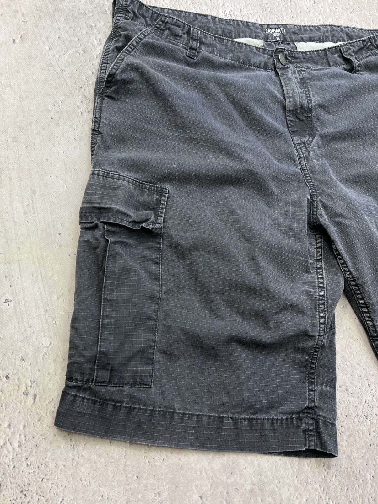 Carhartt × Vintage VINTAGE WASHED CARHARTT DOUBLE KNEE CARGO SHORTS Y2K Size US 38 / EU 54 - 4 Thumbnail