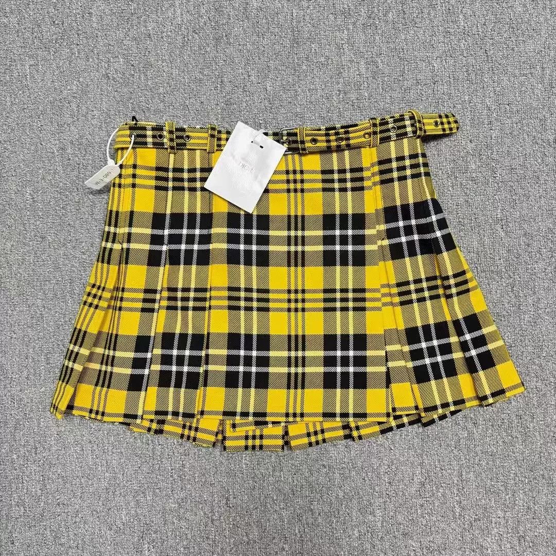 Dior christian dior yellow plaid mini skirt Size US 38 / EU 54 - 1 Thumbnail