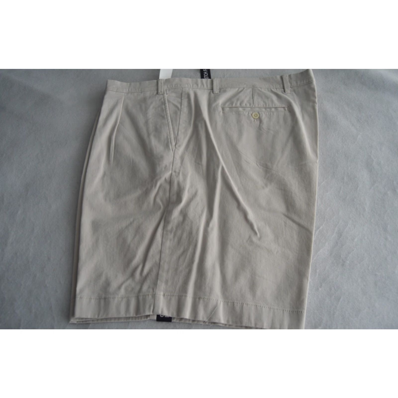 Roundtree & Yorke Roundtree & Yorke Casuals Big & Tall Shorts - 52 Beige Stretch Cotton Blend 9" Inseam Zip Front Pockets Chino Style Mens Size US 36 / EU 52 - 2 Thumbnail