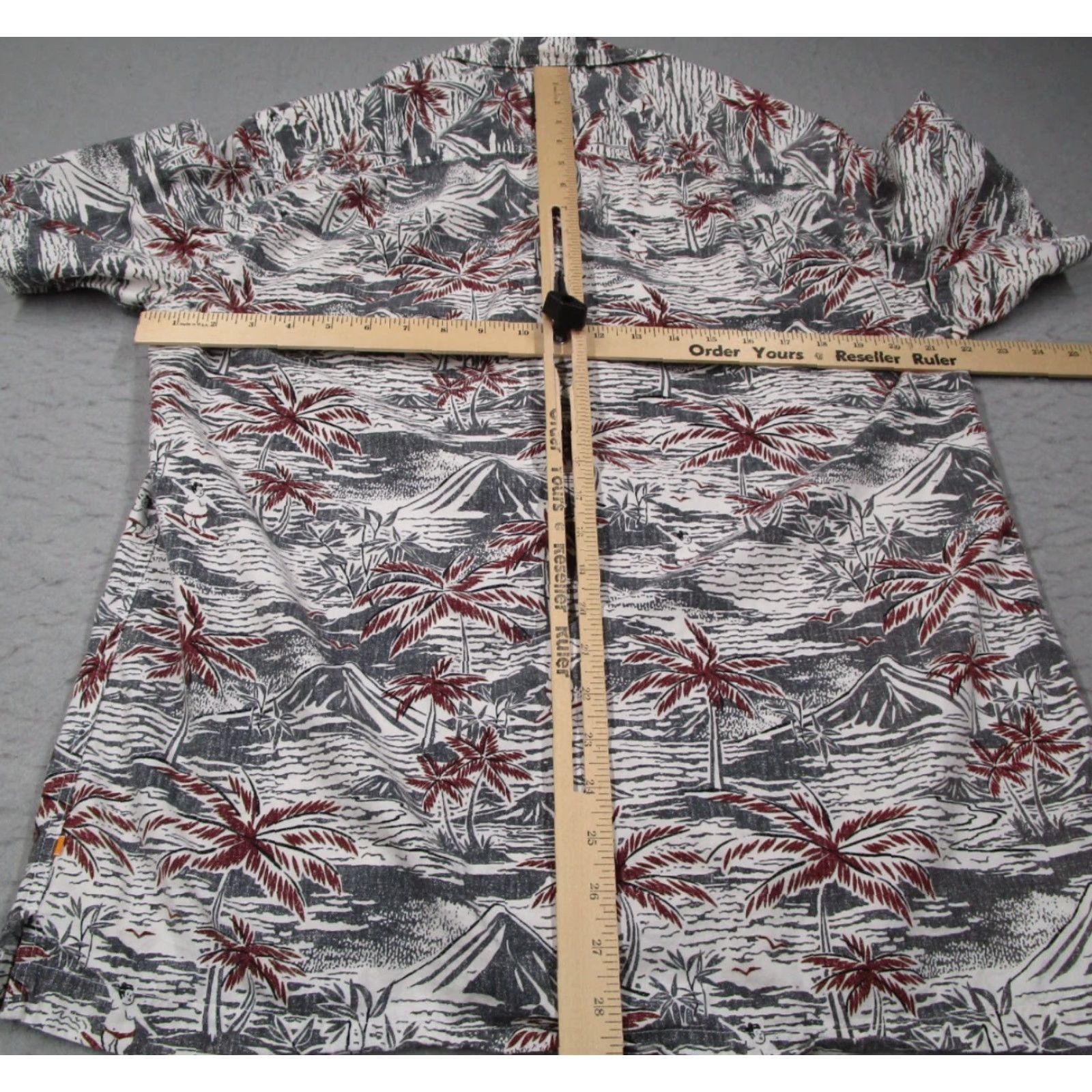 Quiksilver Quiksilver Waterman Shirt Mens L Gray Button Up Hawaiian Surfing Sumo Tiki Geometric Size US L / EU 52-54 / 3 - 6 Thumbnail