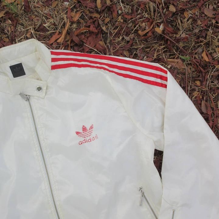 Adidas × Vintage Adidas Originals Stan Smith tracktop in white Size M backpri Size US M / EU 48-50 / 2 - 4 Thumbnail