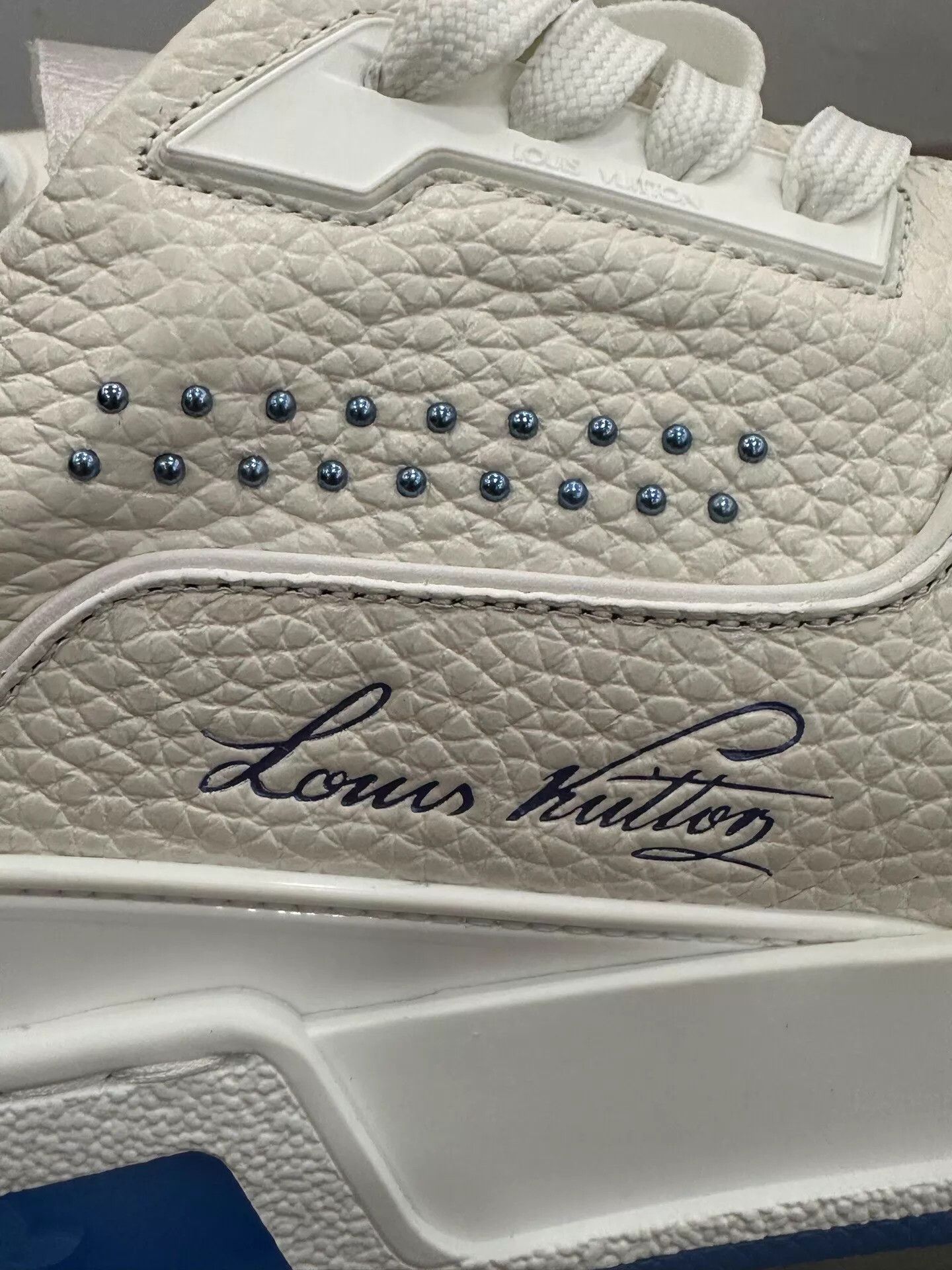 Louis Vuitton LV Men's Blue White Colorblock Beaded Logo Trainer Size US 7.5 / EU 40-41 - 7 Thumbnail
