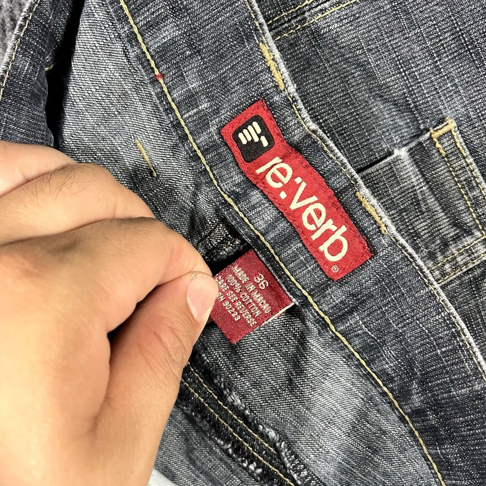Vintage Vintage Y2K Reverb Denim Baggy Jean Shorts Mens 36 Wide Leg Long Skater Grunge 90s Size US 36 / EU 52 - 7 Thumbnail