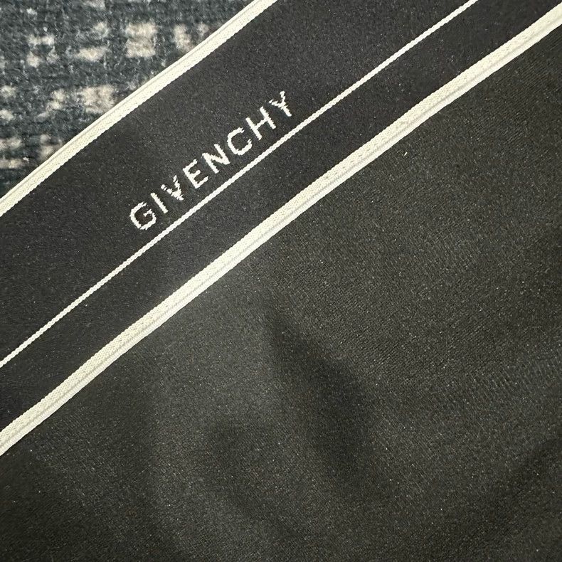 Givenchy Givenchy Solid color striped letter logo stand collar jack Size US L / EU 52-54 / 3 - 4 Thumbnail