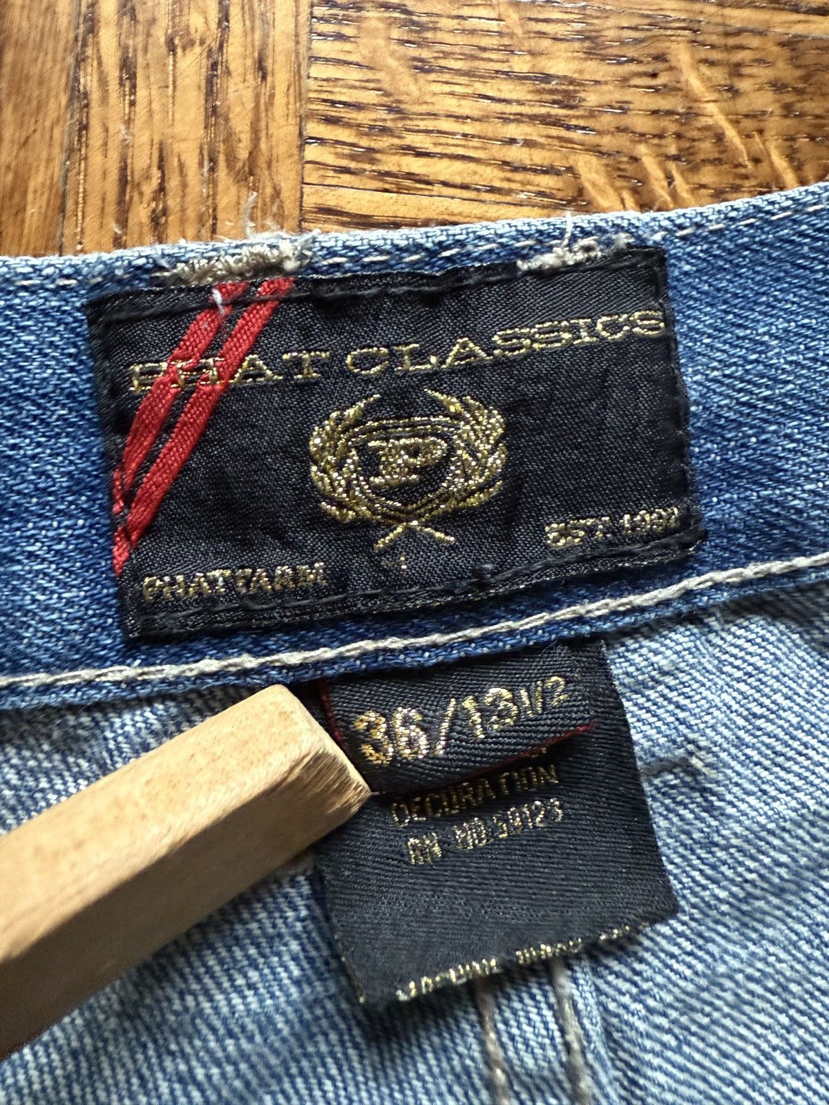 Phat Farm Vintage Y2K Phat Farm Baggy Embroidered Denim Shorts Size US 36 / EU 52 - 9 Thumbnail