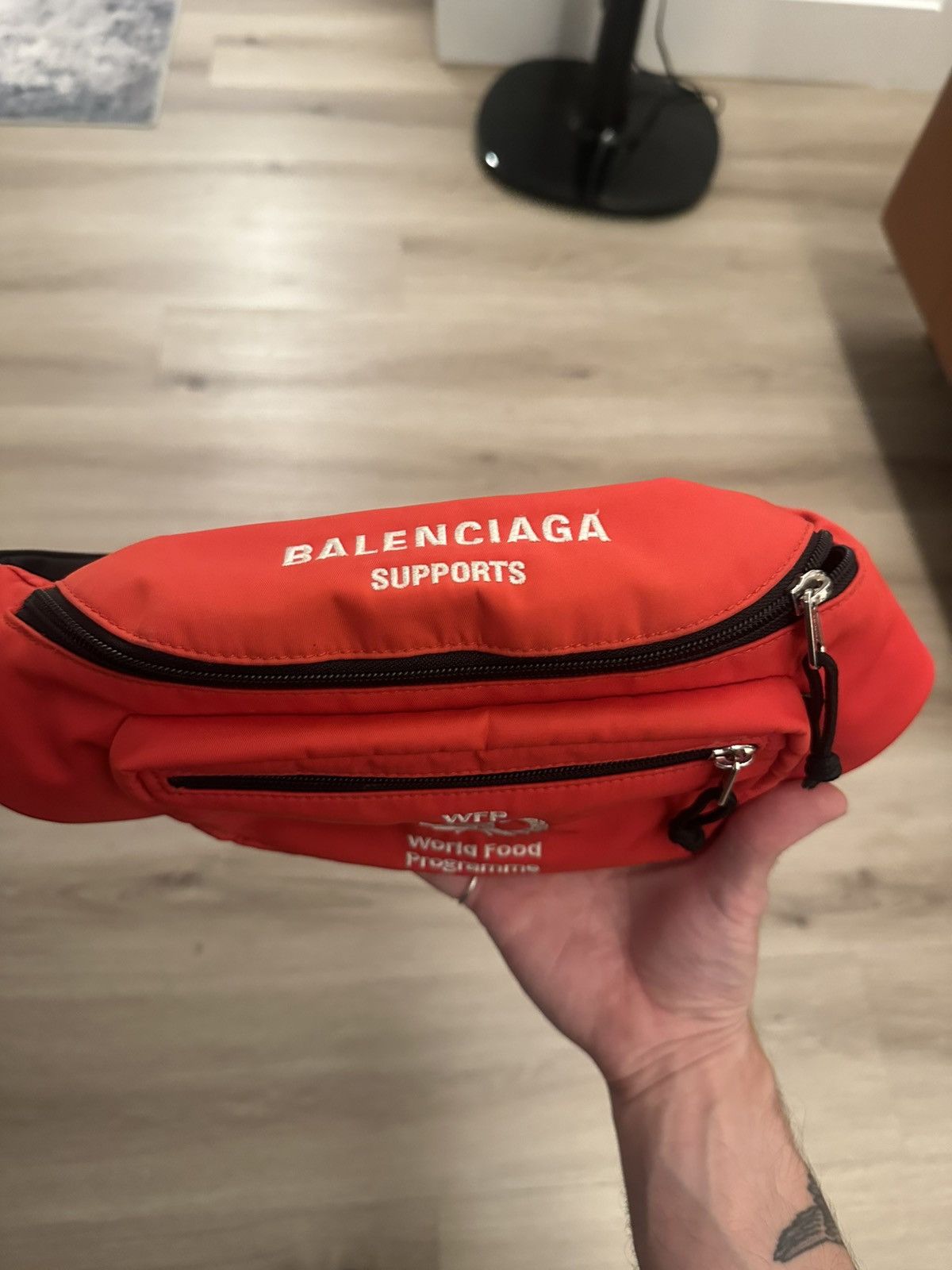 Balenciaga World Food Programme Fanny Pack Size ONE SIZE - 7 Thumbnail