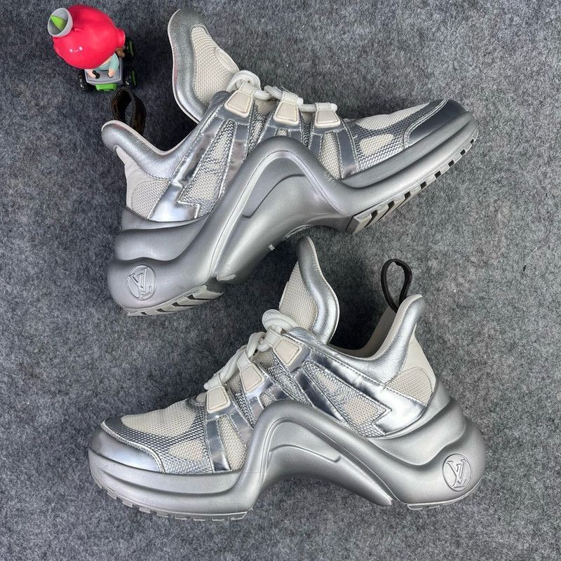 Louis Vuitton Louis Vuitton Silver Casual Sneakers - Size US 5.5 / EU 38 - 3 Thumbnail