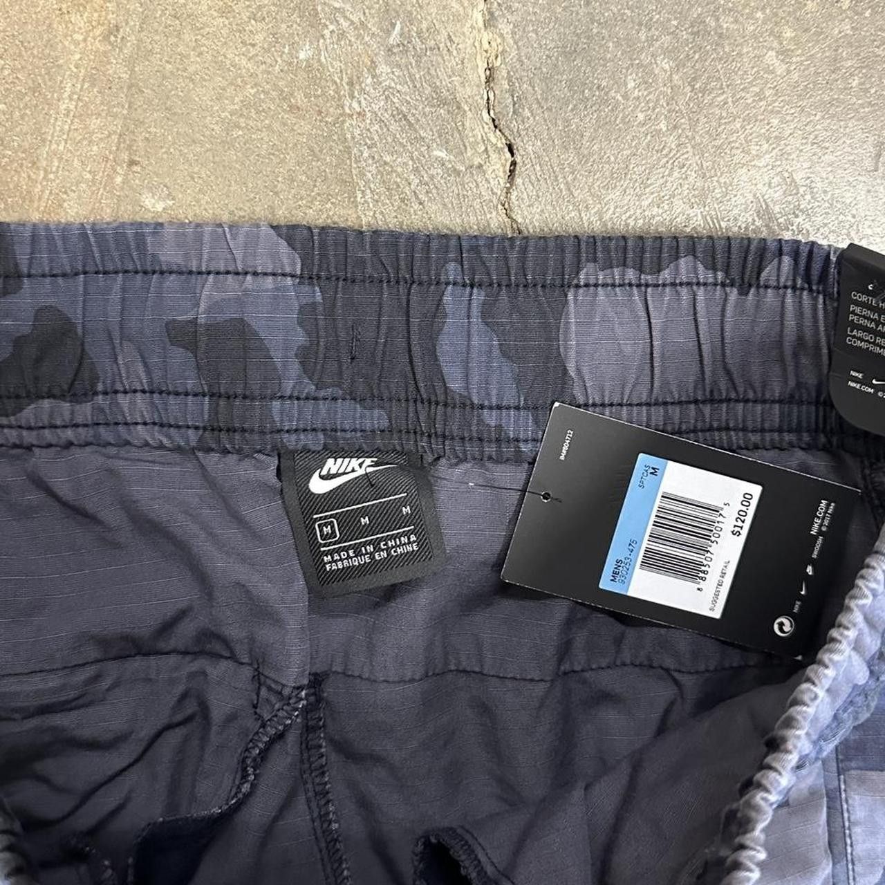 Nike New With Tags Nike NSW Track Pants Joggers Medium Camo Size US 32 / EU 48 - 4 Thumbnail