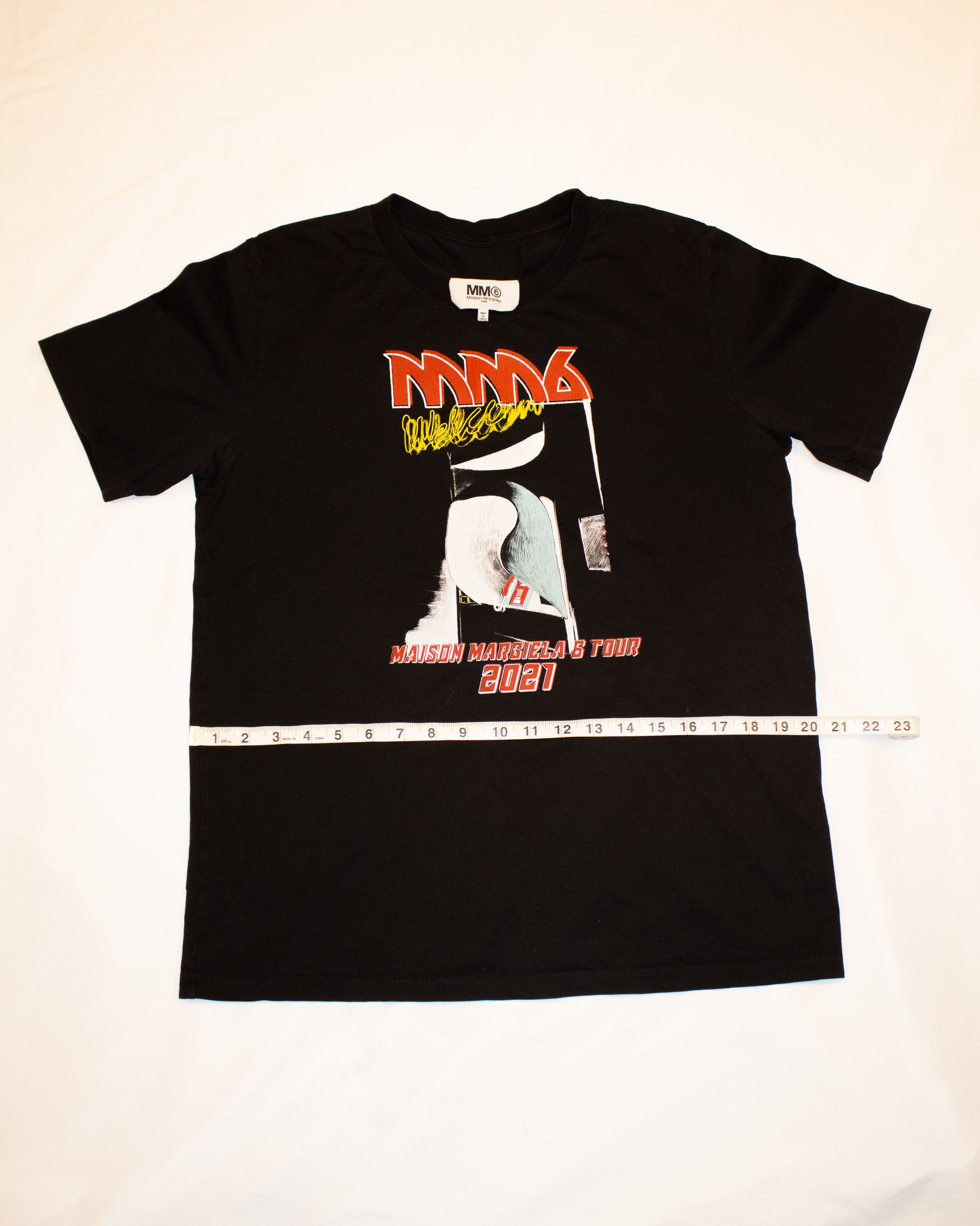Maison Margiela Maison Margiela MM6 Tour T-Shirt Size US M / EU 48-50 / 2 - 3 Thumbnail