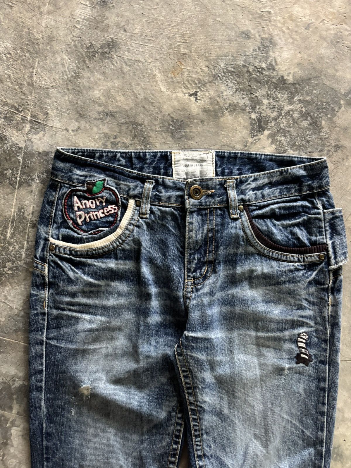 Japanese Brand LOLITA RARE YOSHITOMO NARA ANGRY PRINCESS DISTRESSED DENIM Size US 31 - 3 Thumbnail