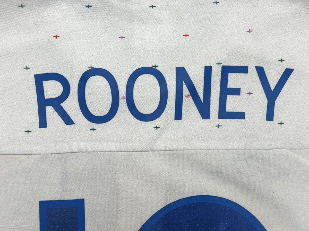 Umbro England 2010 2011 Home Shirt Soccer Jersey Umbro #10 Rooney Size US S / EU 44-46 / 1 - 12 Thumbnail