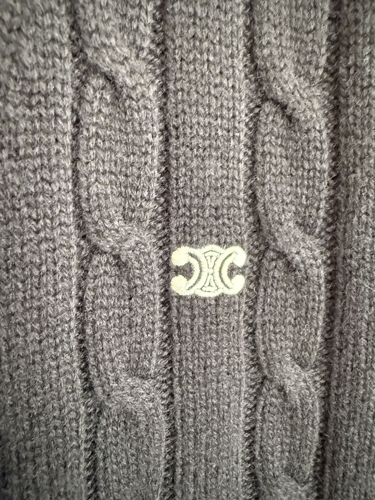 Celine $2.6k FW24 Celine logo triomphe cashmere cardigan Hedi XL Size US XL / EU 56 / 4 - 17 Thumbnail
