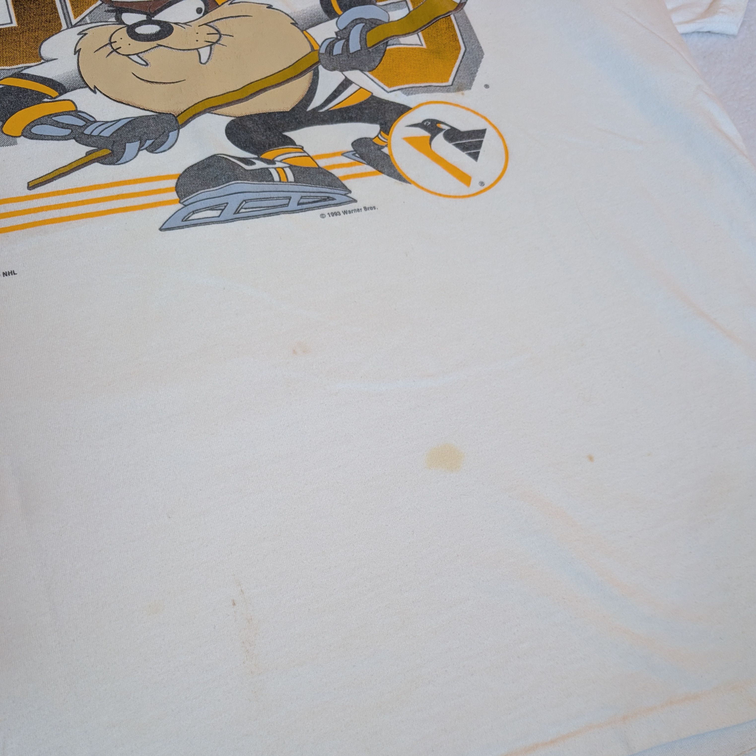 Vintage Vintage 1993 Penguins Taz Tee Size US XXL / EU 58 / 5 - 2 Thumbnail