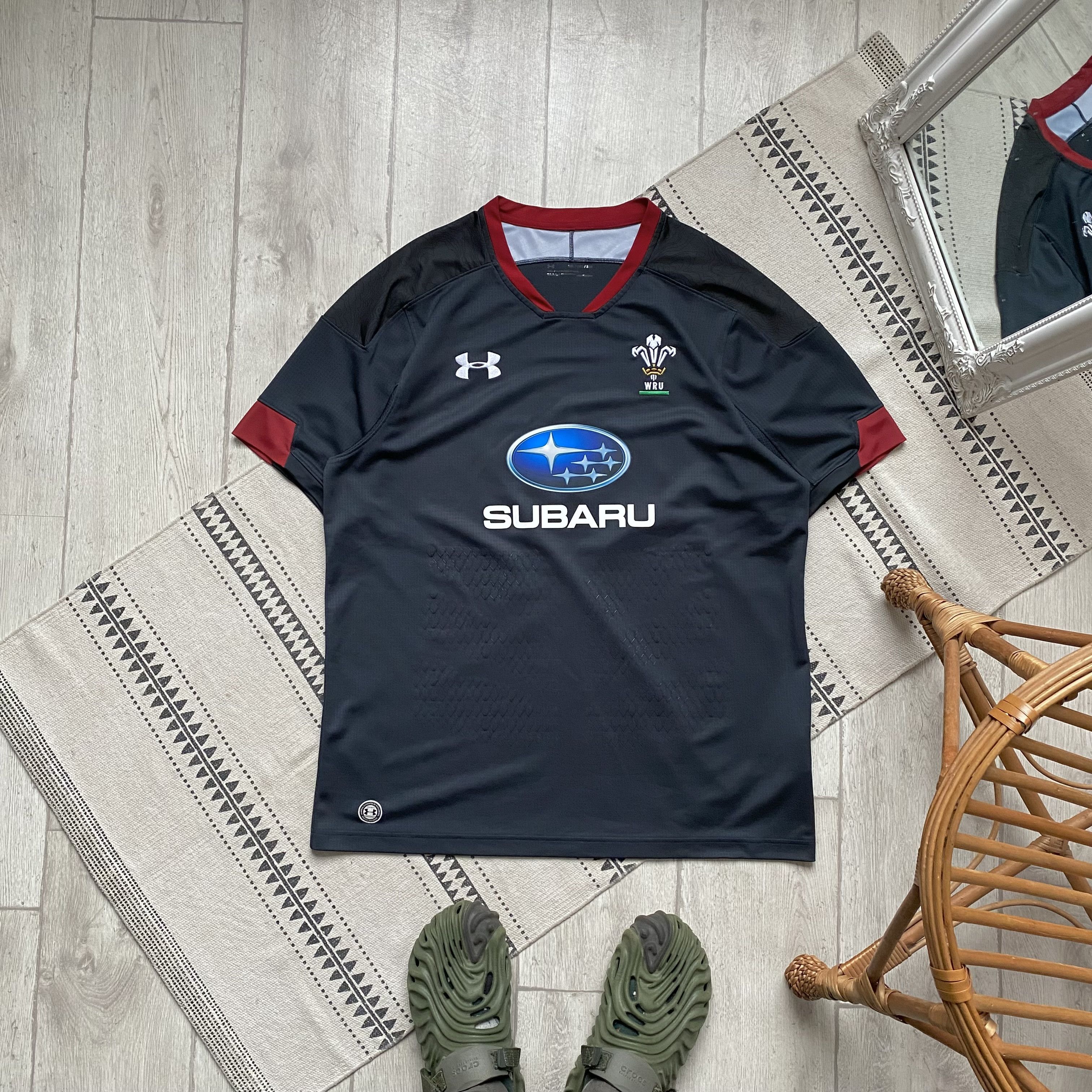 Canterbury of New Zealand 🏈 Blokcore England Wales rugby jersey Subaru drill Rcing Size US XL / EU 56 / 4 - 1 Thumbnail