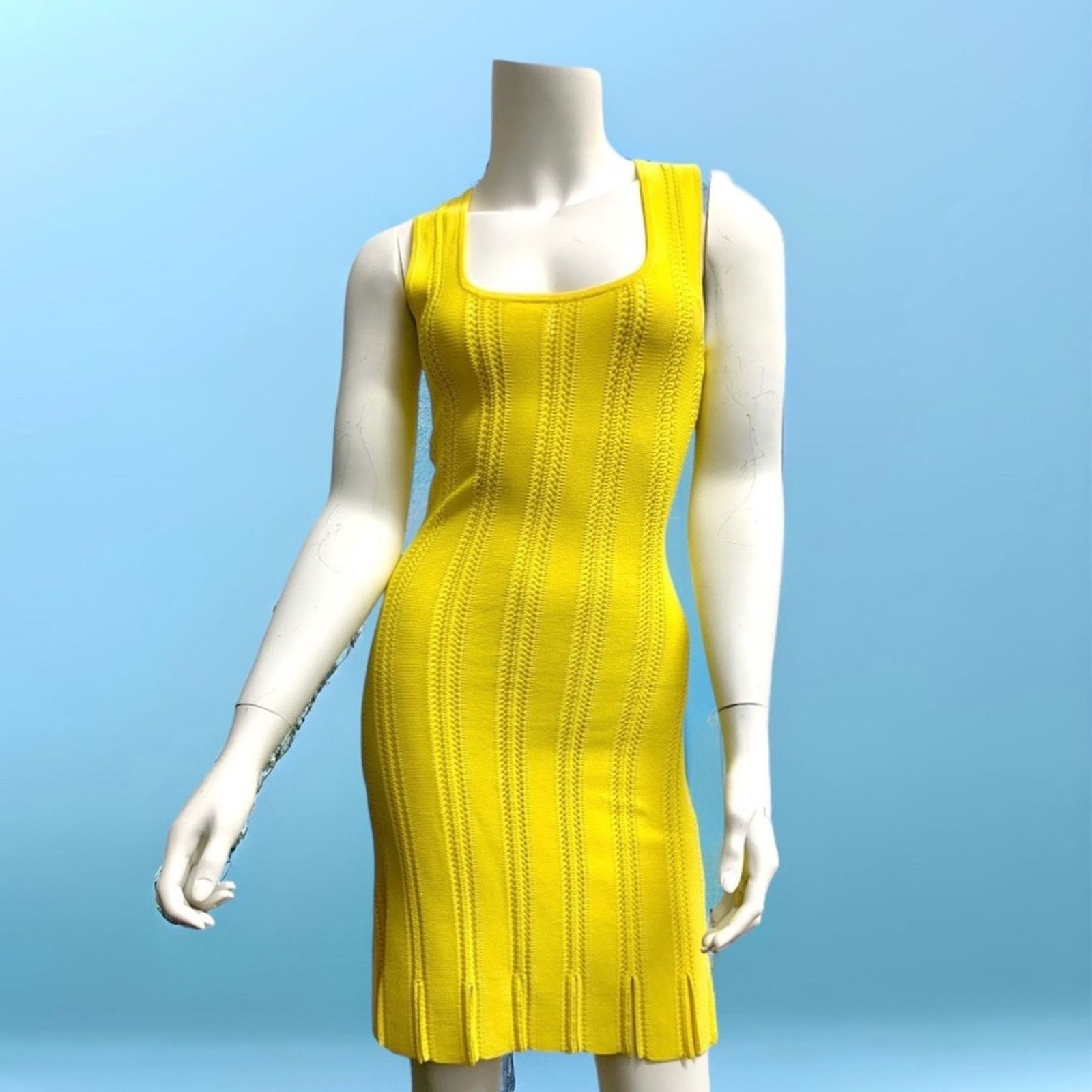 MILLY NWT Milly Yellow Knitted Dress Size S Size S / US 4 / IT 40 - 1 Thumbnail