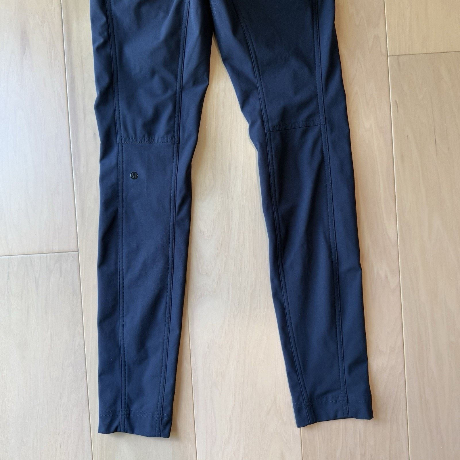 Lululemon Lululemon Pants Women's 4 Navy ABC City Sleek Utility Size 27" / US 4 / IT 40 - 8 Thumbnail
