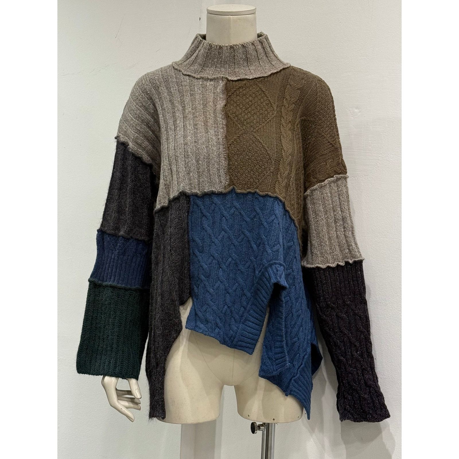 Dolce & Gabbana 1994 Dolce & Gabbana Le Maglie runway patchwork knit Size US S / EU 44-46 / 1 - 1 Thumbnail