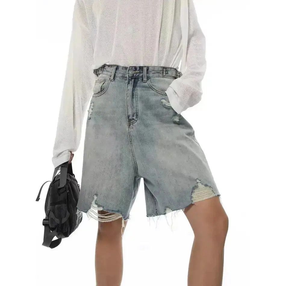 Japanese Brand Retro loose casual ripped denim shorts Size US 30 / EU 46 - 2 Thumbnail