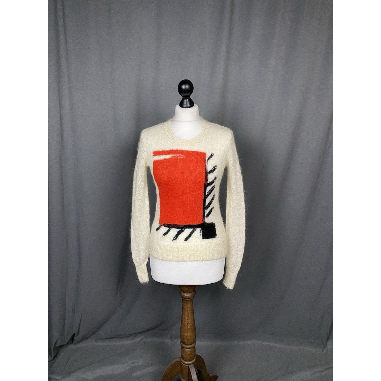 Burberry Burberry Graphic Print Women's Beige Cashmere Crewneck Sweat Size S / US 4 / IT 40 - 3 Thumbnail