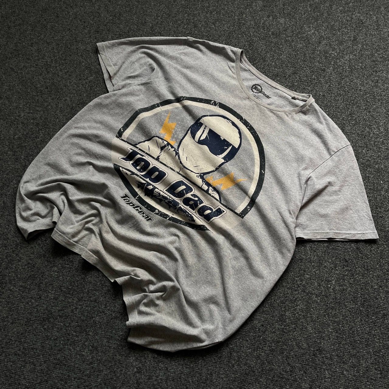 Japanese Brand GUERNIKA X POKEMON LIZARDON T-Shirt Size : XXL