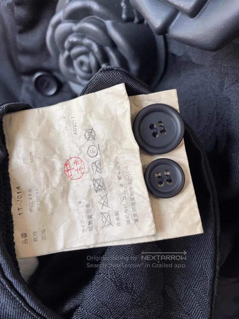 Comme des Garcons Comme Des Garcons Three-dimensional rose jacquard coat Size S / US 4 / IT 40 - 6 Thumbnail