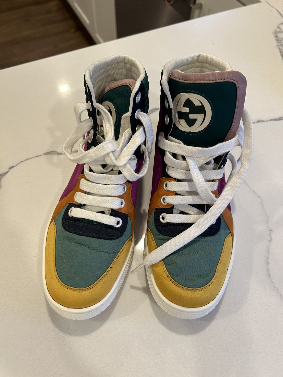Gucci gucci satin hightops multicolor Size US 5 / EU 37 - 2 Thumbnail