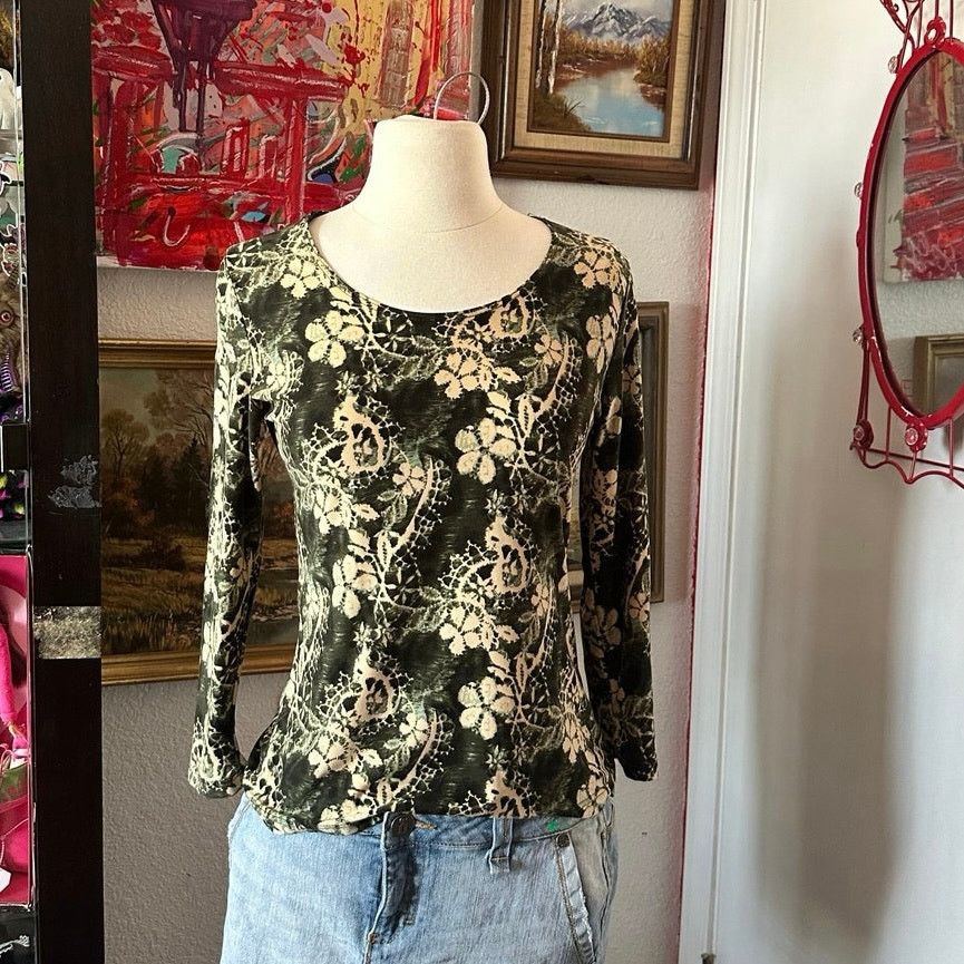Other no brand cream green floral long sleeve shirt Size S / US 4 / IT 40 - 1 Thumbnail