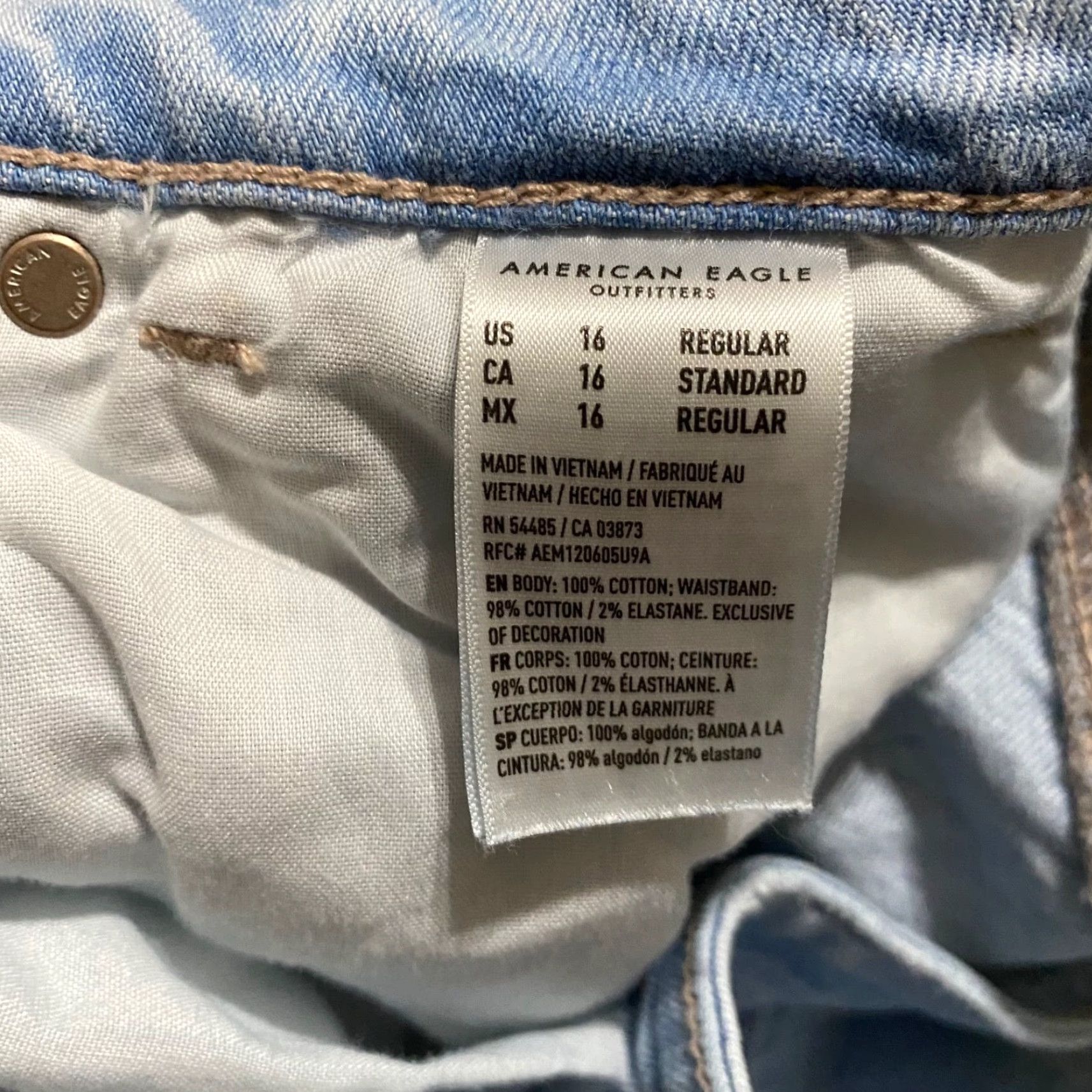 American Eagle Outfitters VINTAGE American Eagle Outfitters Mom Jeans Womens 14 Blue Denim Medium Wash Distressed 90s Grunge Retro Jeans Womens Size 36" / US 14 / IT 50 - 5 Thumbnail
