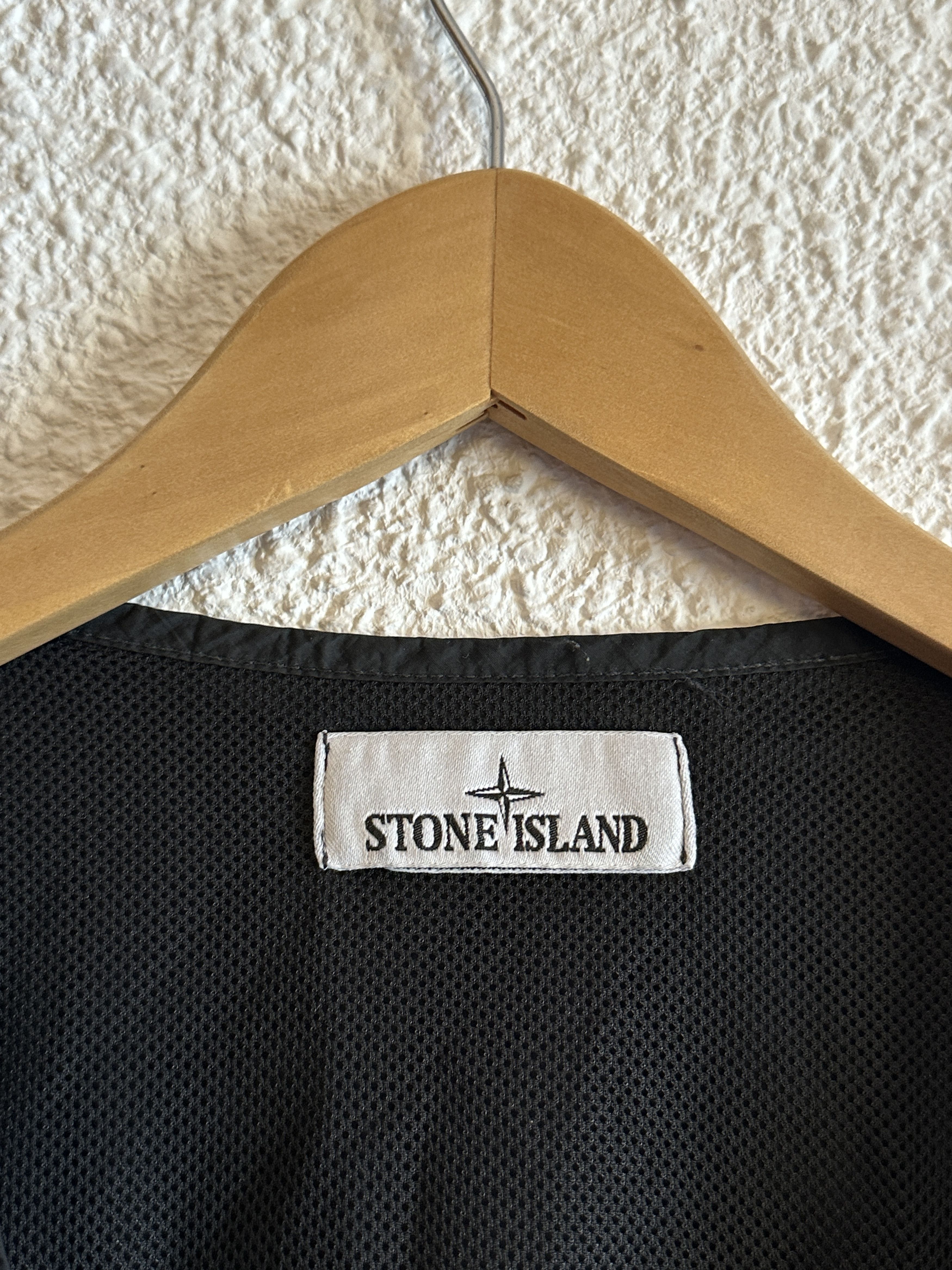 Stone Island Stone Island Famiglia nylon cargo vest of boutique worker Size US XXL / EU 58 / 5 - 3 Thumbnail